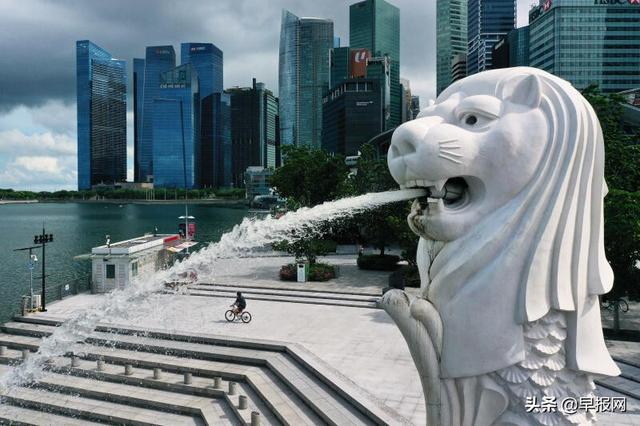 新加坡经济陷技术性衰退 复苏之路预计缓慢崎岖