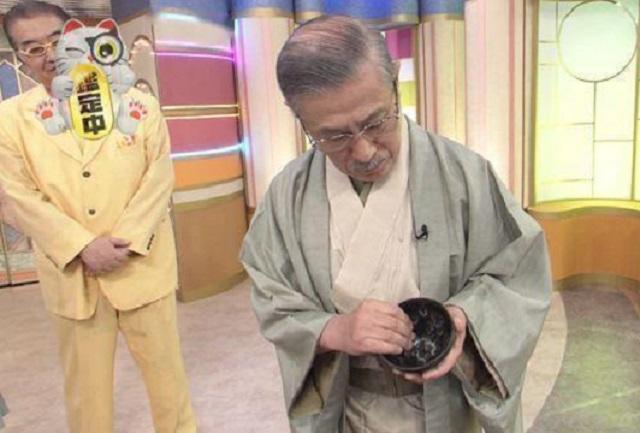 ​日本发现曜变天目碗?经鉴定值2500万,中国大妈:我做的,80元一个