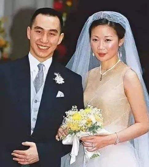 同为赌王儿子，三房突然婚变、四房绯闻缠身，二房忠贞不二惹人羡