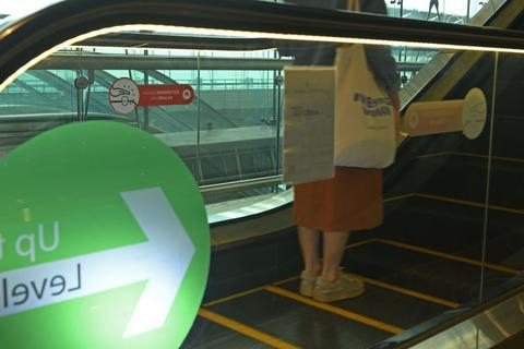 新加坡樟宜机场：科技助力疫情防控