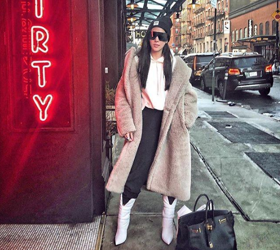 石贞善：新加坡女富豪，身价100亿，离婚后照样潇洒