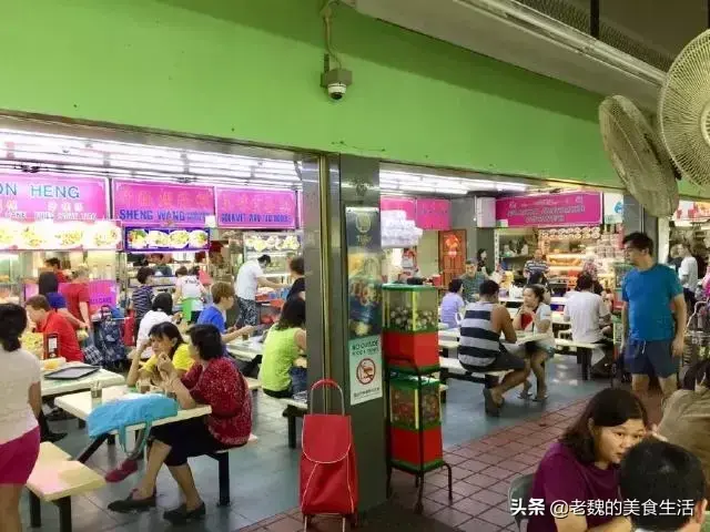 在新加坡吃一顿大众化早餐要花多少钱？答案你一定想不到。