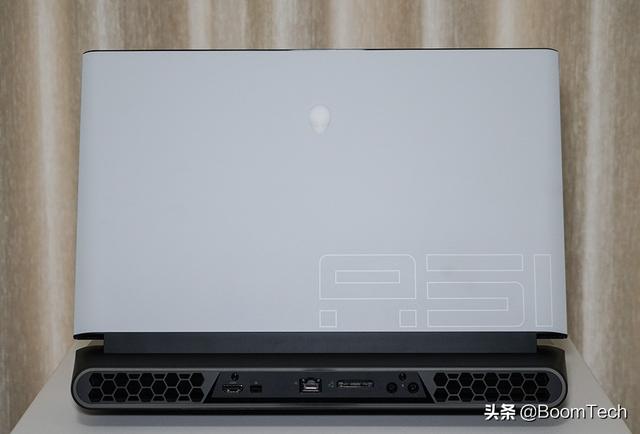 能否荣膺2020“烤机界霸主”称号 Alienware Area-51m R2双烤测试