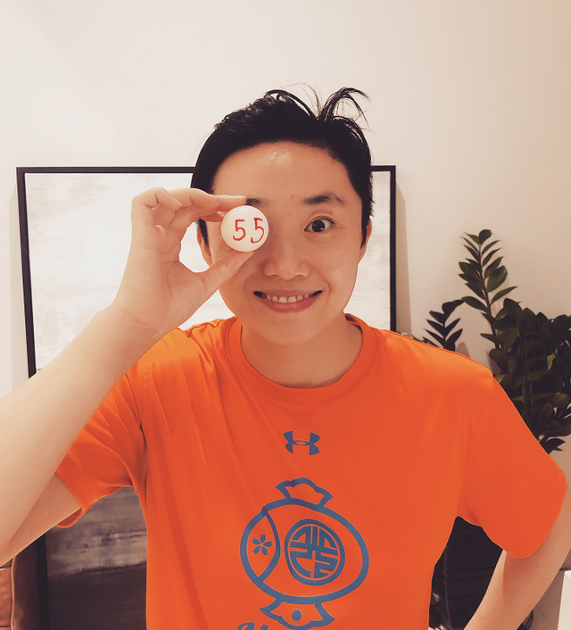 冯天薇祝祖国新加坡55岁生日快乐 她大赛夺牌19块是国乒最大劲敌