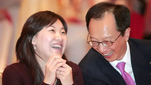 为保留国籍他主动放弃美国2300万年薪留在国内拿着3百万年薪