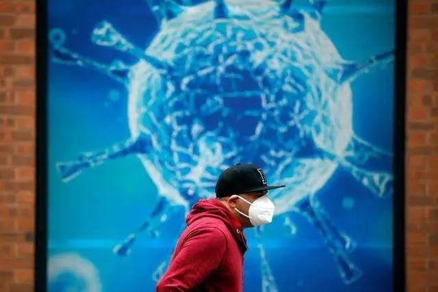 世界多国发现新冠变异陷恐慌！新加坡终于发现新冠病毒破绽