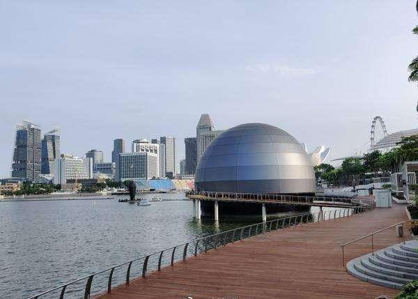 首家水上 Apple Store 将于新加坡开业