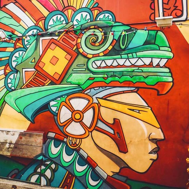 新加坡   ｜ 新加坡  去新西兰乘坐的是五星航空 新加坡航空， 所以趁着转机在新加坡逗留两天！  短暂的新加坡一日游。 整体来说新加坡给我感觉一般。  新加坡主要靠地铁。 我以为新加坡地铁很快的， 