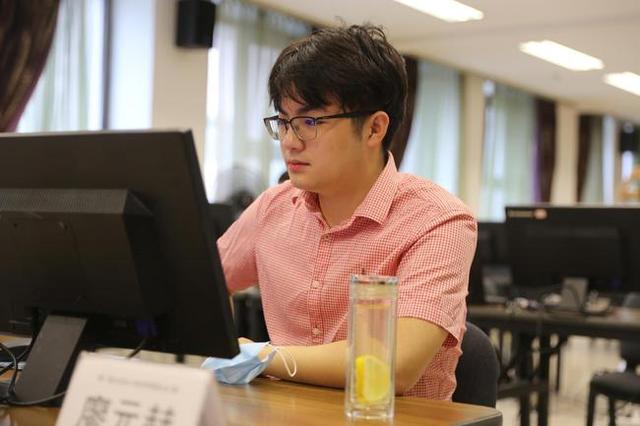 Globis杯谢科遭逆转 李维清廖元赫打入半决赛