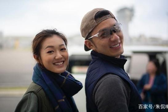 袁伟豪新专访：回味和爸爸的后几天，看看照片当我想你