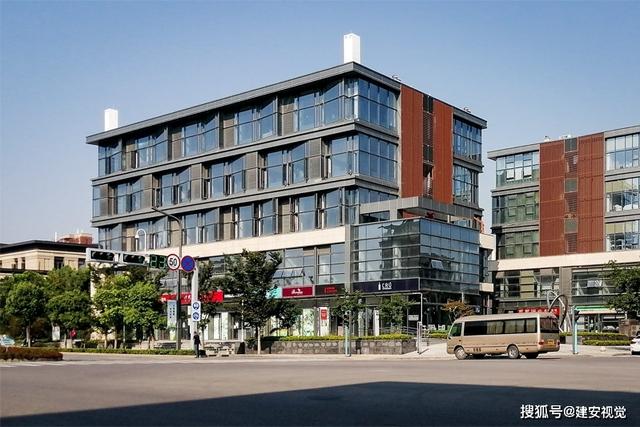 新加坡•南京生态科技岛，被寄予了“迷你版新加坡”花园城市的美丽期望