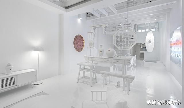 将白色进行到底!新加坡300㎡现代化极简风独立公寓，利用纯白