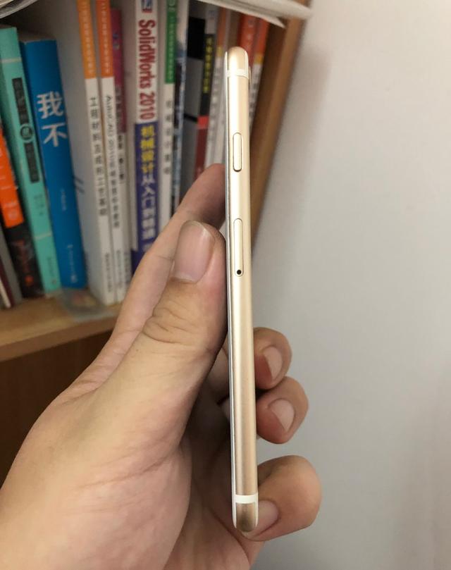 花300元买到的iPhone6是什么样的呢？