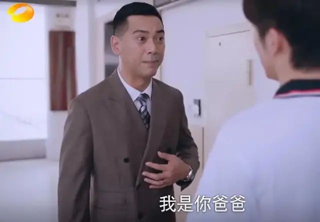 《以家人之名》：子秋出国读书是孝顺，凌霄照顾妈妈是“圣母”？