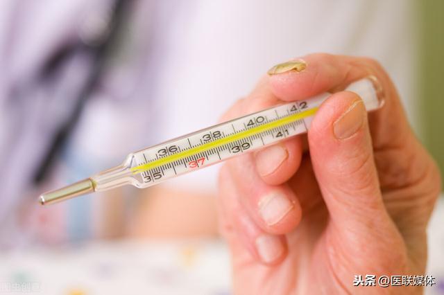 莫名其妙发烧？别错把轻症登革热当成了感冒，如何预防看这里