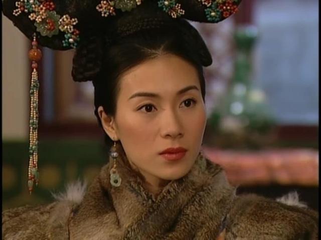 曾是TVB花旦，金庸都夸赞她的美，与宣萱交恶多年如今冰释前嫌