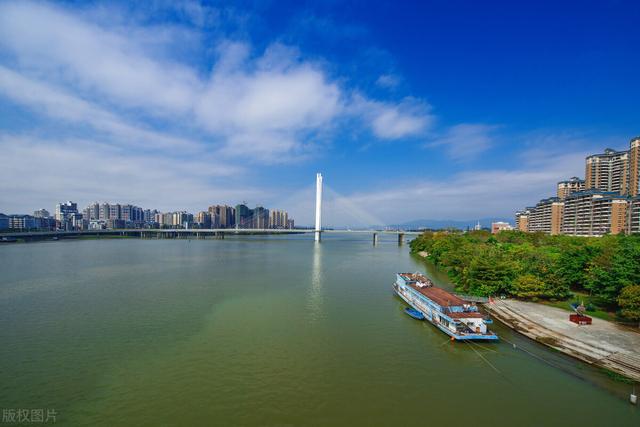 饥渴的香港，饥渴的中国