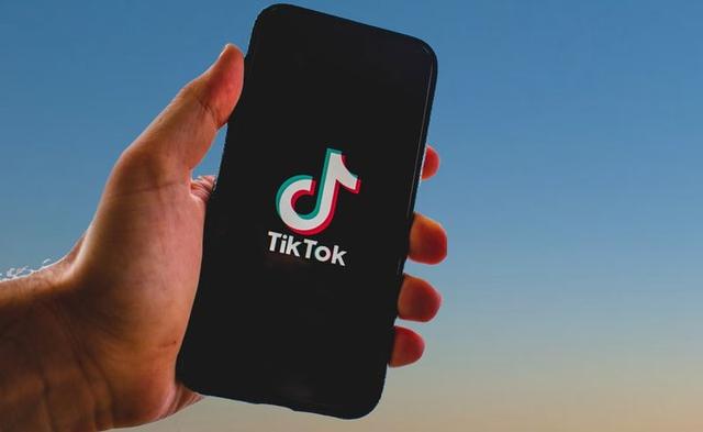 停止运营 or 被收购，TikTok 在美国遇到的不公不是首例