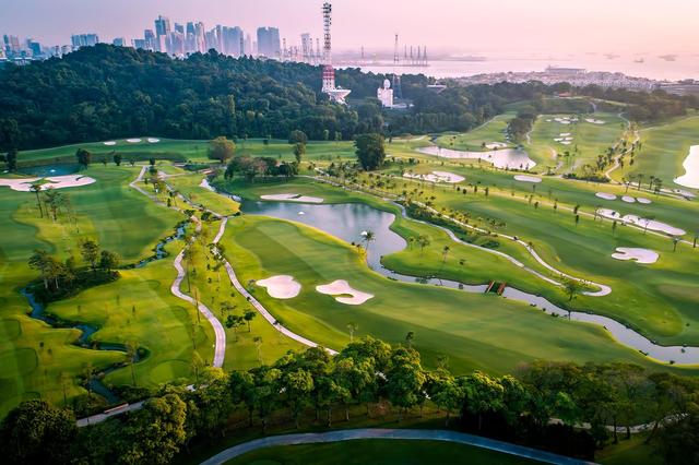 英媒：收回高尔夫球场建公共住房，新加坡为何对李光耀的最爱下手