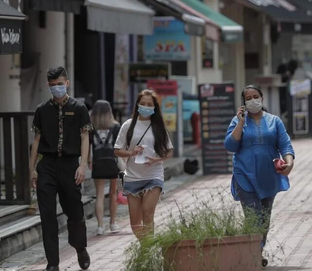 新加坡新增295例、累计5万3346例，确诊囚犯曾两次拭子检测呈阴性