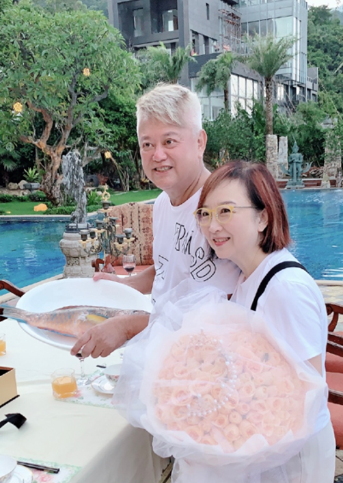 陈百祥豪宅曝光！破产4次，冒死跟中东海盗做生意，70岁无子嗣