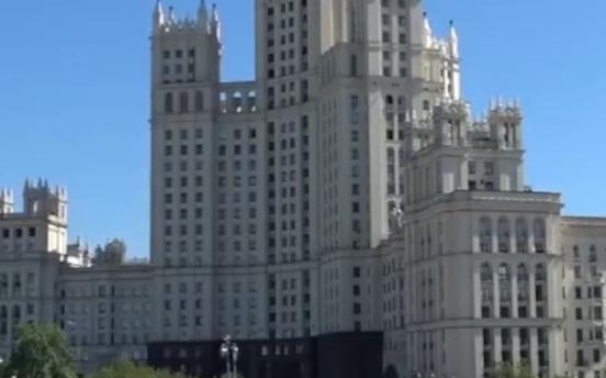 中国世纪工程！耗10亿打造森林大楼，赶超新加坡成亚洲第一