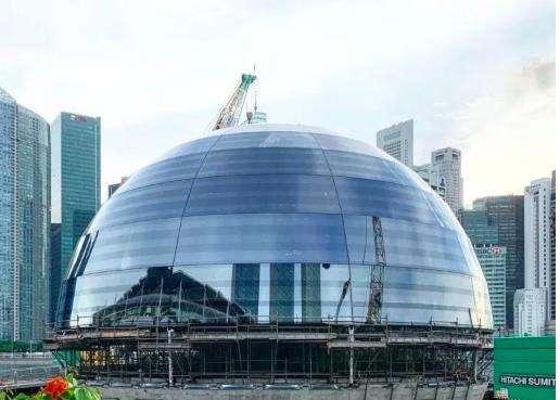 全球唯一“漂在水上”的苹果店即将在新加坡开业