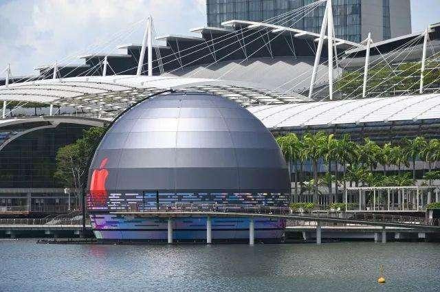 第一间漂在水上的 Apple Store 即将于新加坡开业