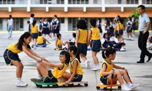 新加坡教育部：中小学明年1月4日开课；今年11月19日结束学年！