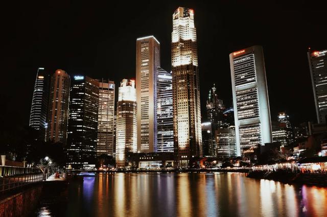 移民故事：三十未满，一起奋斗吧！——Zita的新加坡生活记录
