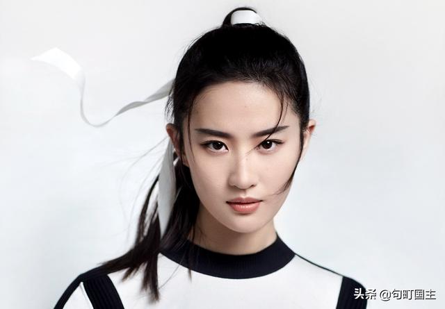 花木兰泰国新加坡上映好评不断，国内口碑不理想，或与这三点有关