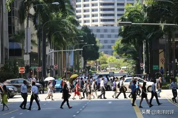 新加坡总人口10年来首次下滑 意味着什么？