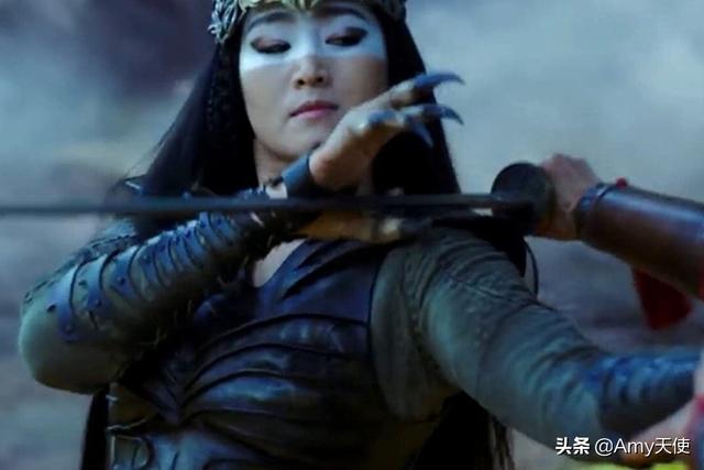 巩俐在《花木兰》中饰演花木兰？不！是女巫