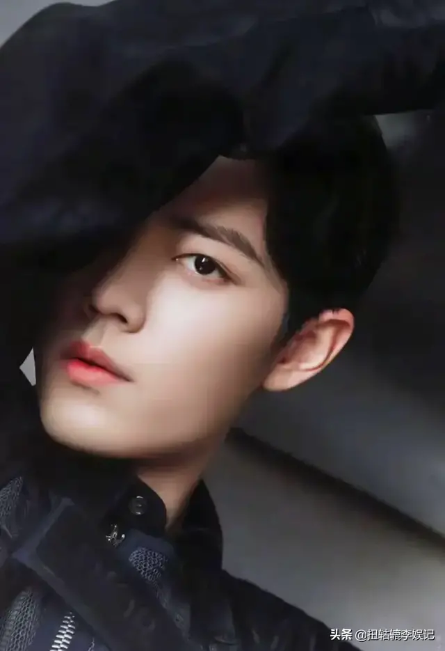 肖战出演《最美逆行者》登多国热搜，让全世界看到团结一心的我们