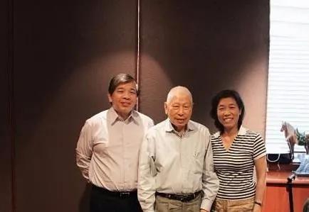 坐拥21亿美元最年长亿万富豪，102岁船王张允中在睡梦中离世