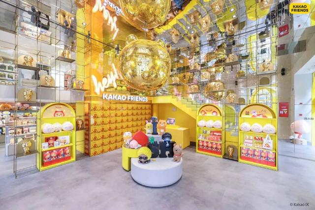 新店扎堆开！苹果首家水上门店、韩国国民卡通IP内地首店、NBA全球最大旗舰店... | 赢商周报