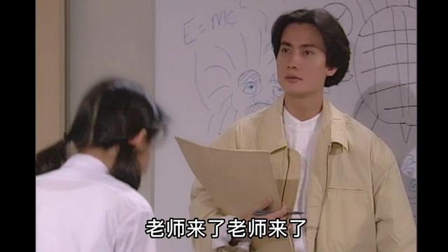 这部95年的剧简直就是新加坡版的十八岁的天空有没有