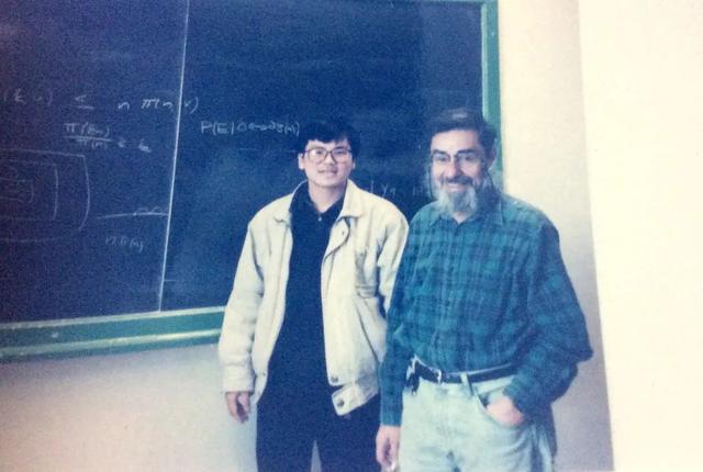 苏中根：与数学相伴，追求极限