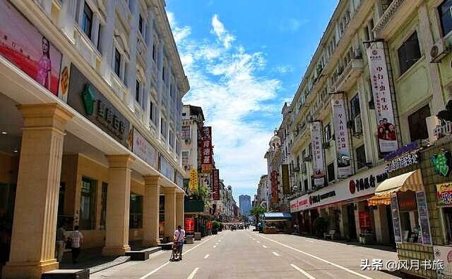 福建这条中山路，兼具中国气派与南洋风情，郑成功和郁达夫都来过