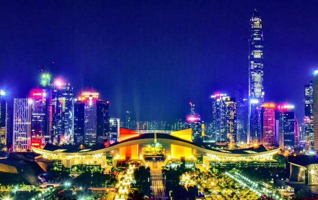 大礼包没来，改学新加坡模式？这是深圳不甘心啊