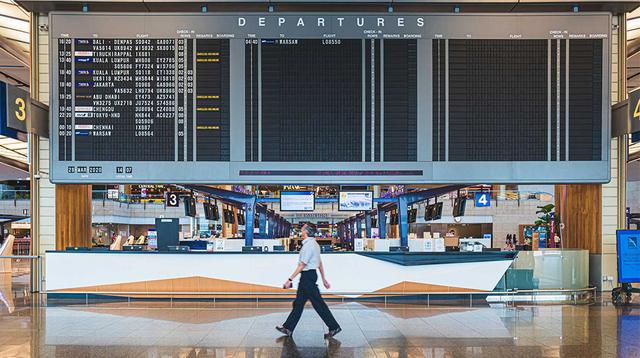 新加坡入境旅客须佩戴电子监控设备