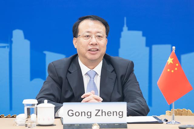 中新建交30周年，上海市长与新加坡政府部长相约做这些事