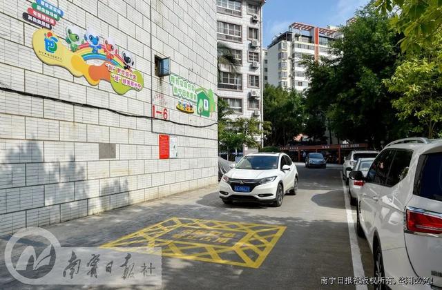 “内外兼修”擦亮城市底色“春风化雨”涵养文明风尚——南宁市坚持创建为民创建惠民打通城市基层治理“最后一公里”