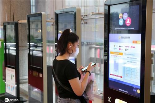 “后疫情”时代 全球电影业探索发展新模式