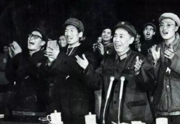 开国上将去世8年后开除党籍，妻是部长，女婿是上将，儿子是富豪