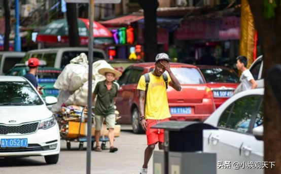 为什么非洲黑人都跑来中国发展，不愿意去日韩？原因很简单