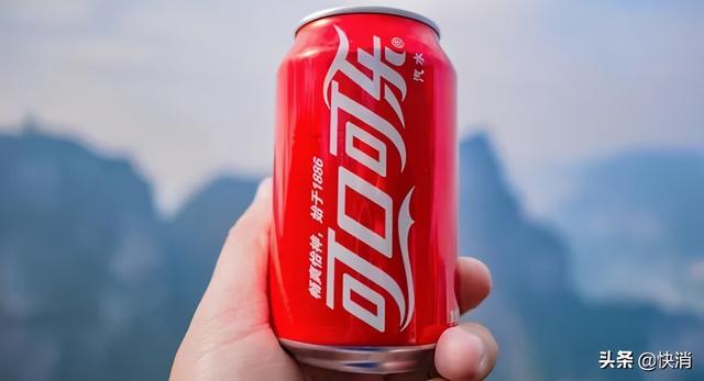 可口可乐全球业绩下滑，中国老哥狂喝碳酸饮料力挽狂澜