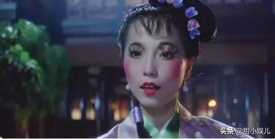 苑琼丹风华绝代的背后：富豪对她一见钟情，为何她偏要扮丑角？