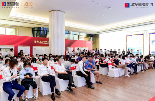 炸！热销逾10亿！8天卖了480套！这个网红爆盘，明日加推