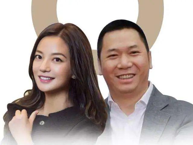 赵薇继子官宣恋情，女方甜美又靓丽，甜称男方“小王子”